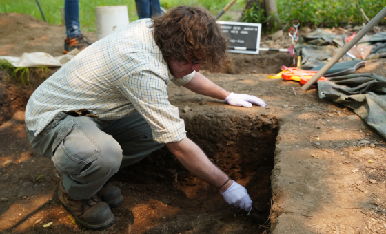 Scott Martin, the operational manager of McMaster’s Sustainable Archaeology Lab, working at the Royal Botanical Gardens’ Cootes Paradise Nursery Archaeological Site.